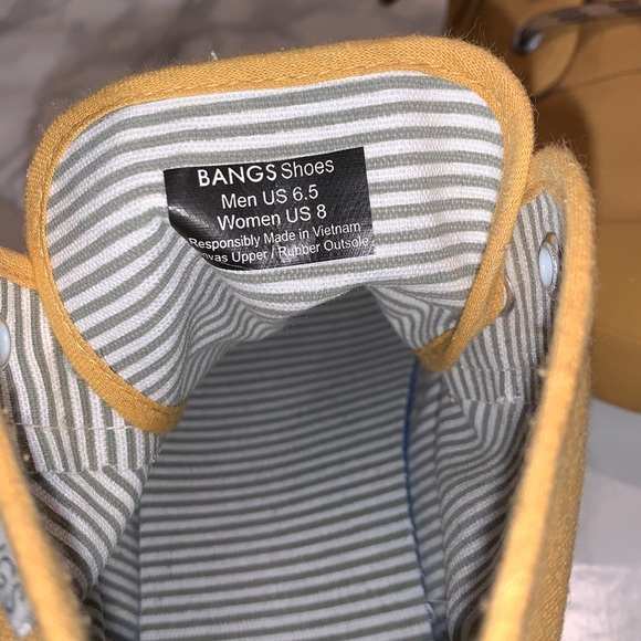 COPY - Bangs Canvas Hi top Sneakers tan size women’s 8 - Picture 6 of 11